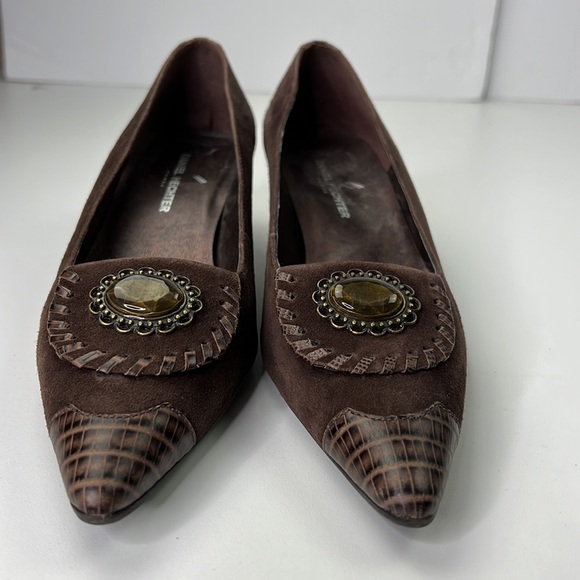 Vintage Daniel Hechter pointed toe brushed suede pump heel shoe - Picture 2 of 10